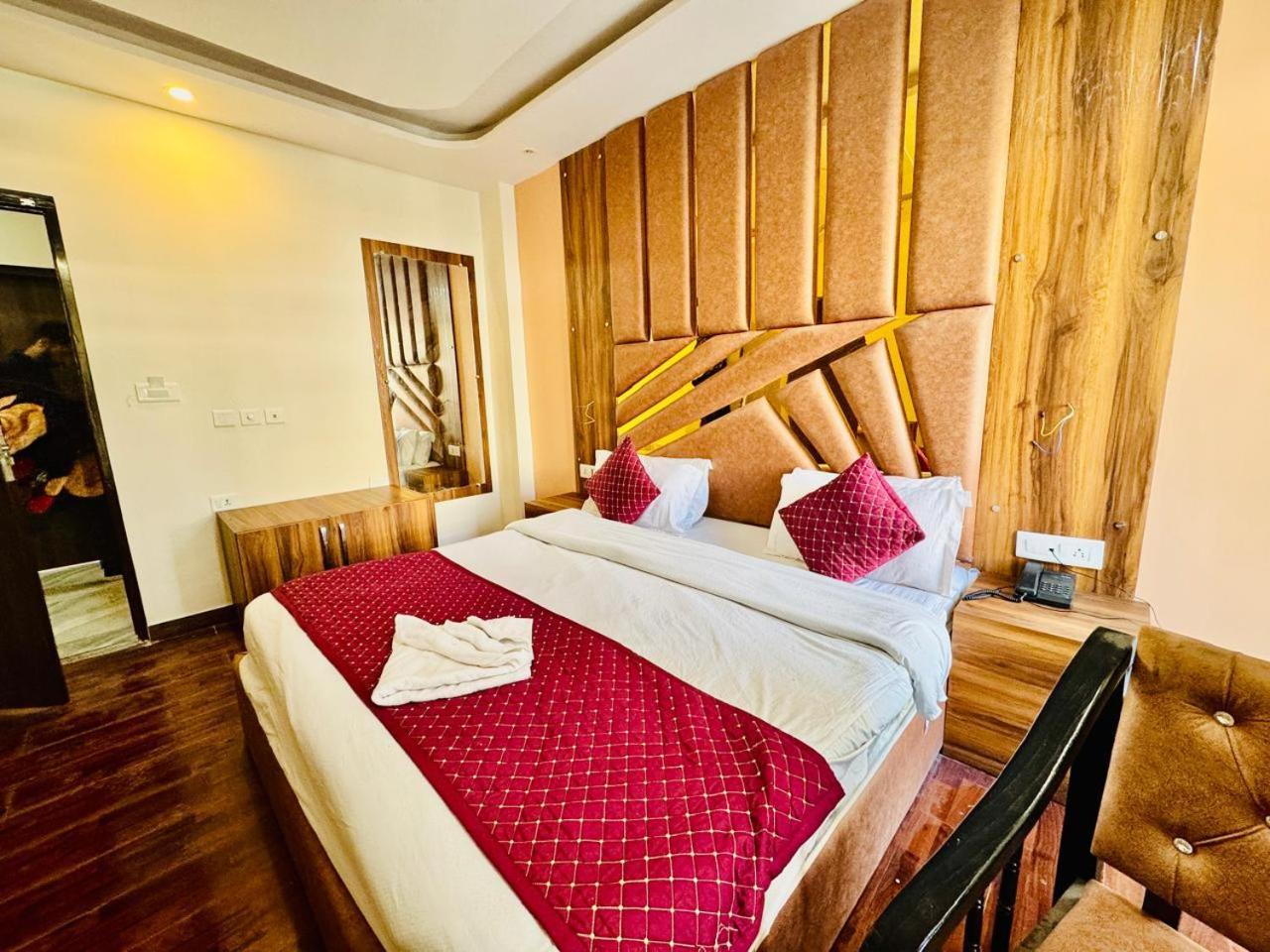 Royal Majestic View Point Lodge 马拉里 外观 照片