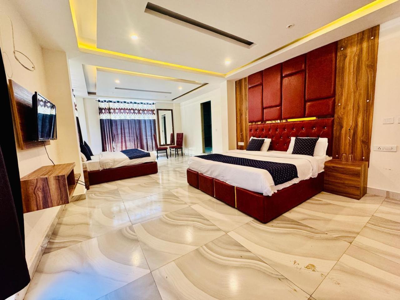 Royal Majestic View Point Lodge 马拉里 外观 照片