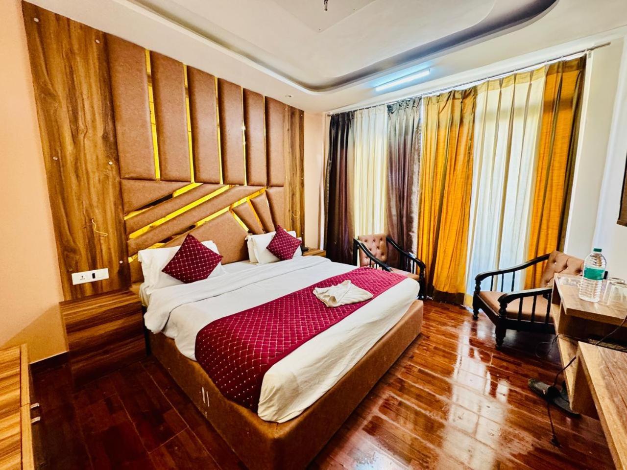 Royal Majestic View Point Lodge 马拉里 外观 照片