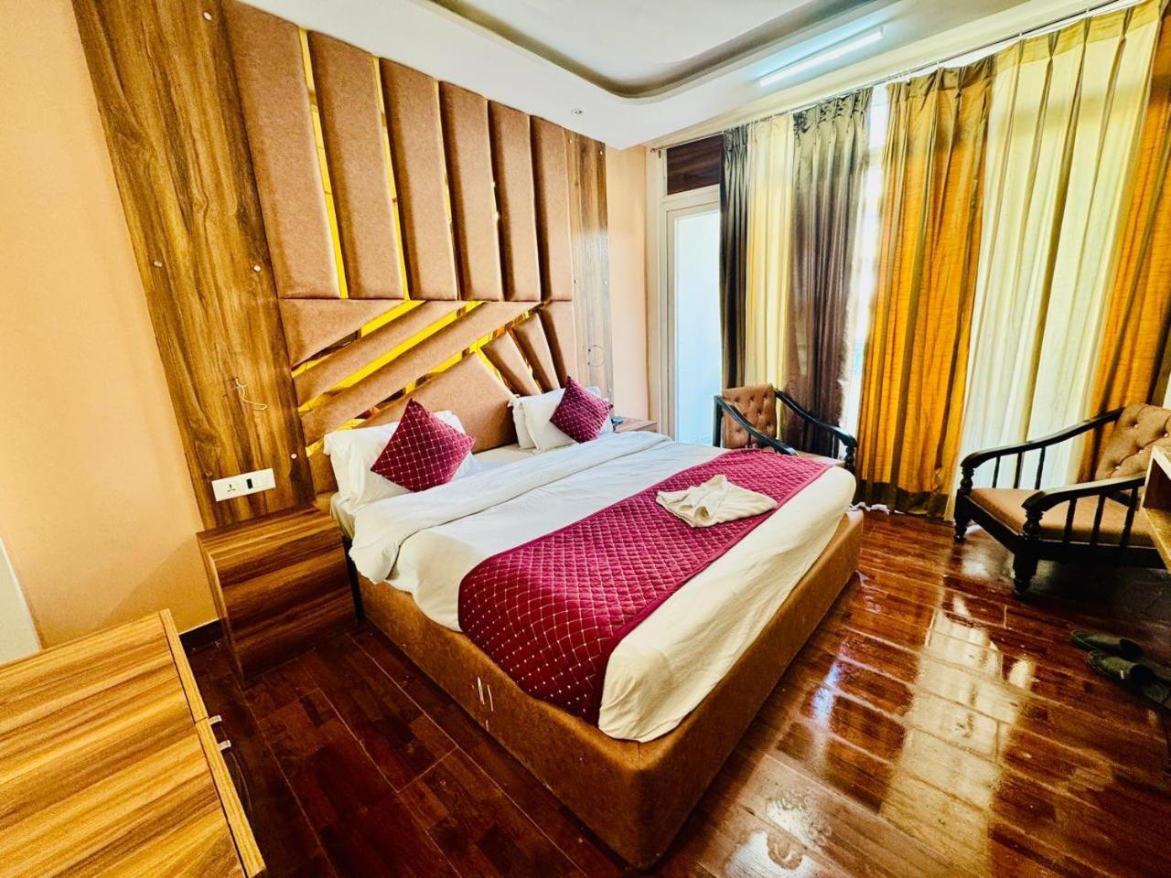 Royal Majestic View Point Lodge 马拉里 外观 照片